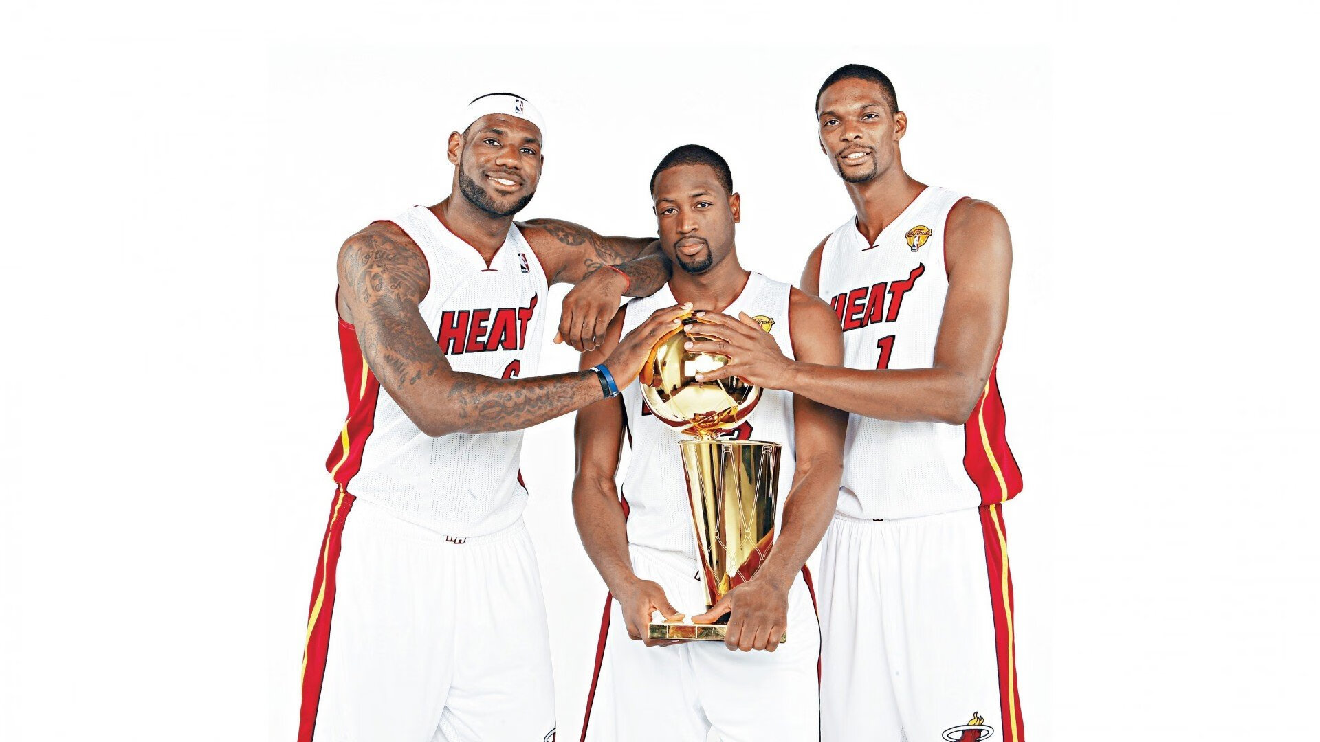 山本由伸不靠重训飙 160！独特训练法震撼全场，身体反折吓坏队友